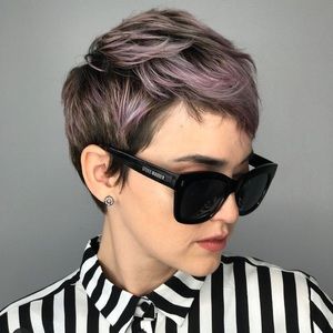 Meet your Posher, Ayu